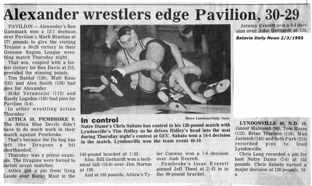 Alexander wrestlers edge Pavilion, 30-29